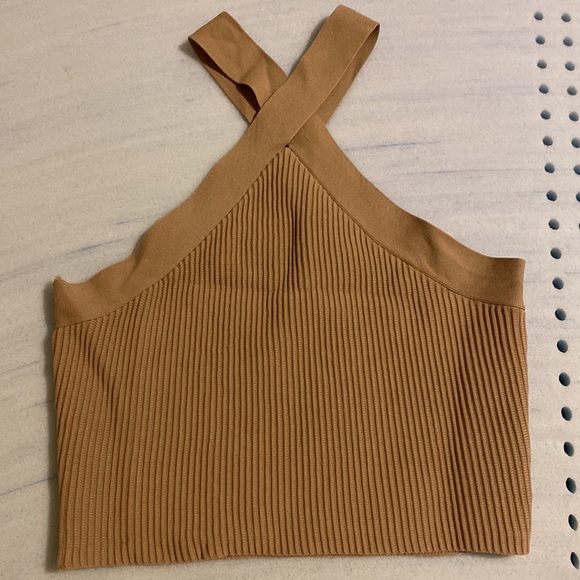 Ribbed Halter Top - Picture 5 of 6